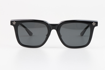 CH8127 Sunglasses Black Gray