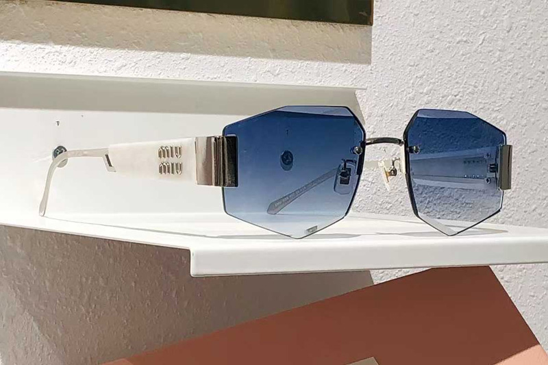 SMU18ZS Sunglasses White Gradient Blue